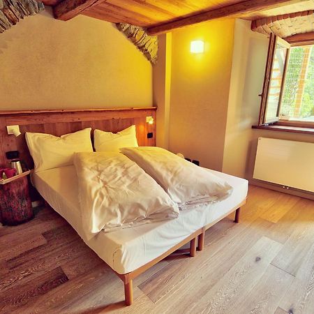 Bed and Breakfast Moncervin Saint-Vincent Exterior foto
